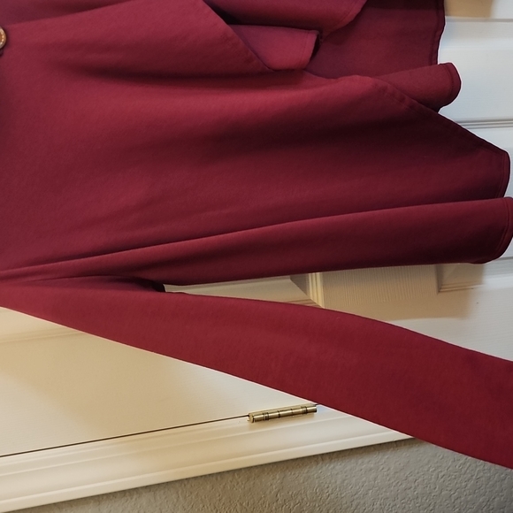 Bobeau sweater super soft, burgundy color size Medium - Picture 5 of 6